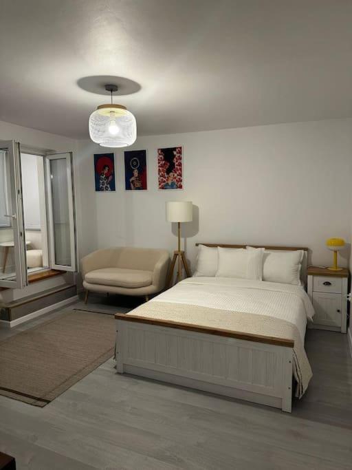 Apartamento Studio Cozy Piata Victoriei Bucarest Exterior foto